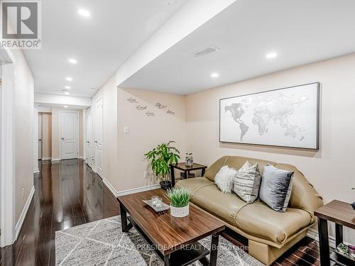 25 Sky Harbour Drive, Brampton (Bram West), ON - Indoor Photo Showing Living Room