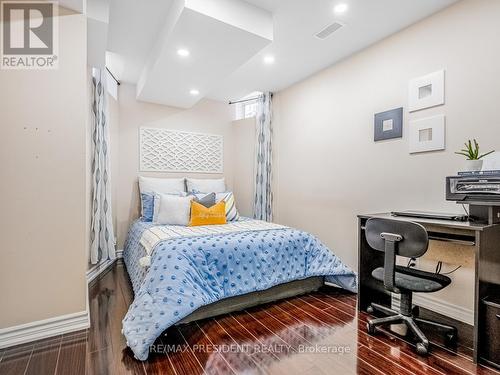 25 Sky Harbour Drive, Brampton (Bram West), ON - Indoor Photo Showing Bedroom