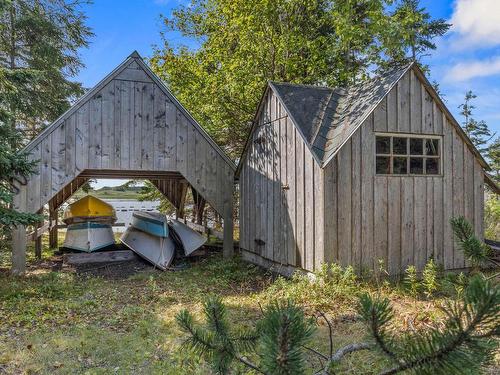 3996 East Point Road, South Lake, PE 