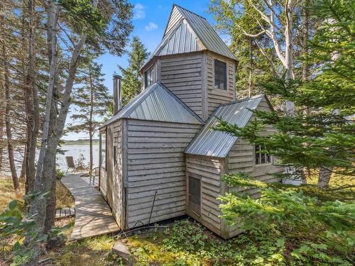 3996 East Point Road, South Lake, PE 