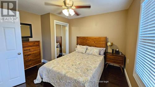 88 Kensington Avenue N, Hamilton (Crown Point), ON - Indoor Photo Showing Bedroom