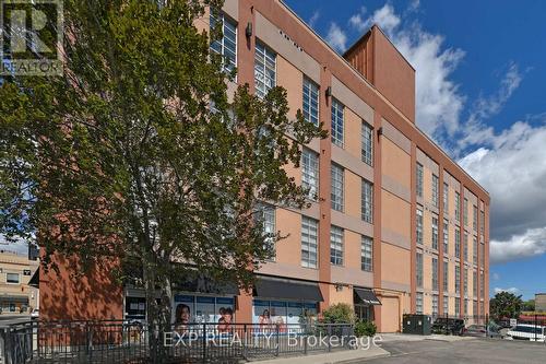 204 - 11 Rebecca Street, Hamilton (Beasley), ON - Outdoor