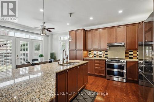 3105 Jenn Avenue, Burlington (Alton), ON - Indoor Photo Showing Kitchen With Double Sink With Upgraded Kitchen