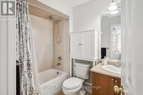 3105 Jenn Avenue, Burlington (Alton), ON - Indoor Photo Showing Bathroom