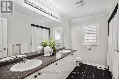 3105 Jenn Avenue, Burlington (Alton), ON - Indoor Photo Showing Bathroom