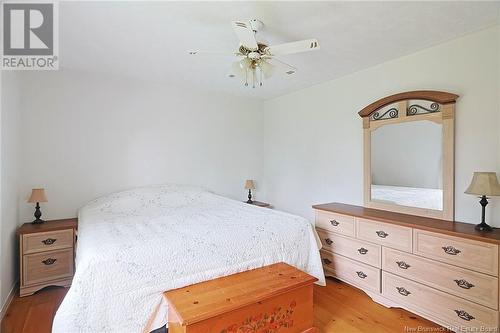 12 Hillsleigh Court, Douglas, NB - Indoor Photo Showing Bedroom