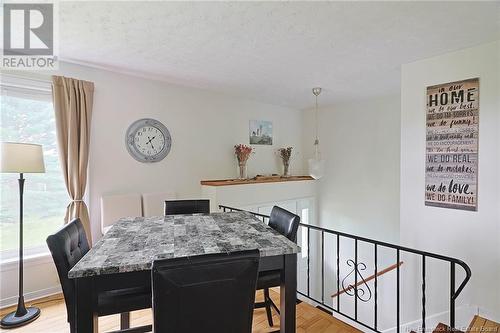 12 Hillsleigh Court, Douglas, NB - Indoor Photo Showing Dining Room