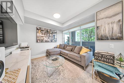 208 - 1050 The Queensway, Toronto (Islington-City Centre West), ON - Indoor Photo Showing Living Room