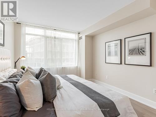 917 - 39 Parliament Street, Toronto (Waterfront Communities), ON - Indoor Photo Showing Bedroom