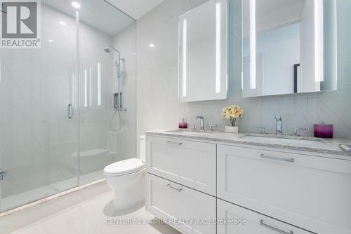 2705 - 470 Front Street, Toronto (Waterfront Communities), ON - Indoor Photo Showing Bathroom