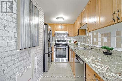 125 - 42 Pinery Trail, Toronto (Malvern), ON - Indoor Photo Showing Kitchen With Stainless Steel Kitchen With Upgraded Kitchen