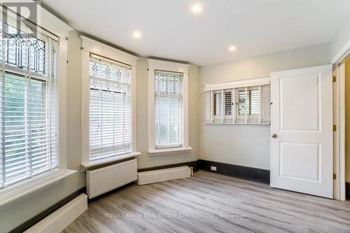 31 Tyndall Avenue, Toronto (South Parkdale), ON - Indoor Photo Showing Other Room