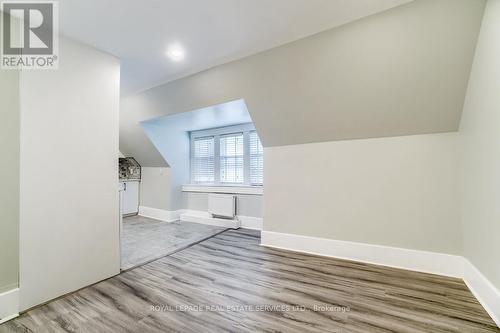 31 Tyndall Avenue, Toronto (South Parkdale), ON - Indoor Photo Showing Other Room