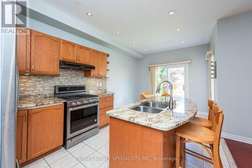 5507 Longford Drive, Mississauga (Churchill Meadows), ON - Indoor Photo Showing Kitchen With Double Sink