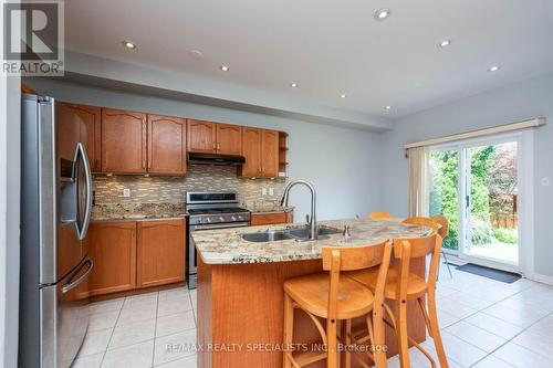 5507 Longford Drive, Mississauga, ON - Indoor Photo Showing Kitchen With Double Sink