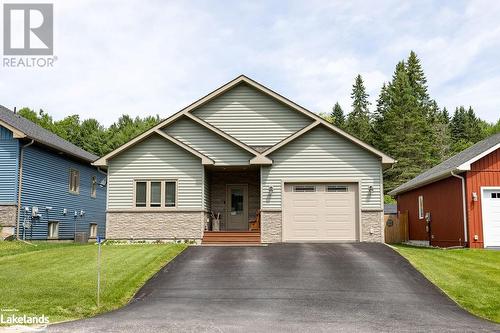 86 Chaffey Township Road, Huntsville, ON - Outdoor With Facade