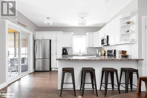 86 Chaffey Township Road, Huntsville, ON - Indoor Photo Showing Kitchen With Upgraded Kitchen