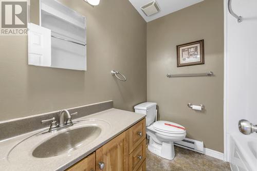 38 Michener Avenue, Mount Pearl, NL - Indoor Photo Showing Bathroom