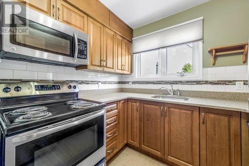 38 Michener Avenue, Mount Pearl, NL - Indoor Photo Showing Kitchen