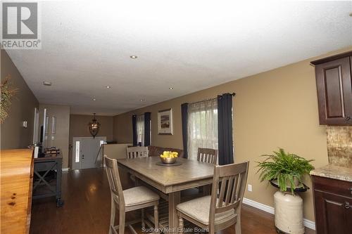 385 Castle Street, Massey, ON - Indoor Photo Showing Dining Room