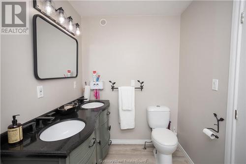 385 Castle Street, Massey, ON - Indoor Photo Showing Bathroom