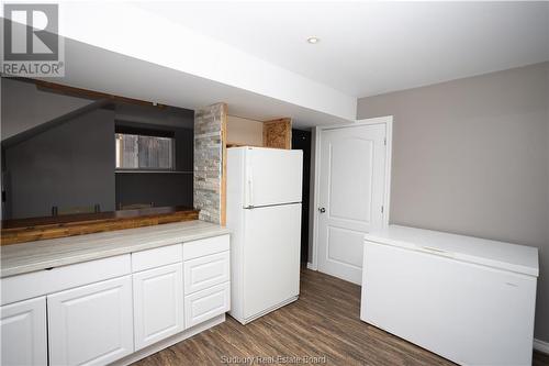 385 Castle Street, Massey, ON - Indoor Photo Showing Kitchen