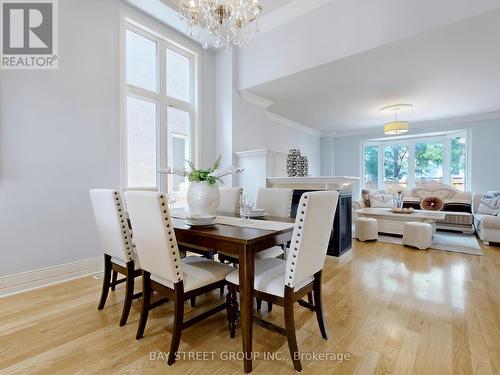 86 Barletta Drive, Vaughan, ON - Indoor Photo Showing Dining Room