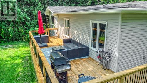 228 O'Reilly Lane, Kawartha Lakes, ON - Outdoor With Deck Patio Veranda