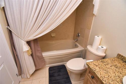 59 Critzia Drive|Unit #101, Mount Hope, ON - Indoor Photo Showing Bathroom