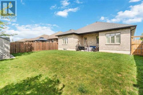 868 Manhattan Drive, Sarnia, ON - Outdoor