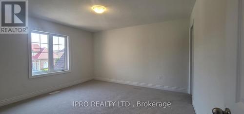 167 Trail Boulevard, Springwater, ON - Indoor Photo Showing Other Room