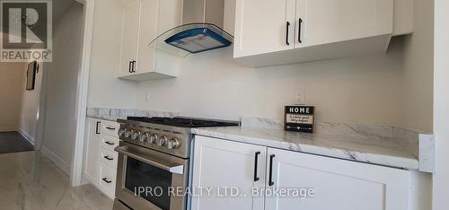 167 Trail Boulevard, Springwater, ON - Indoor Photo Showing Kitchen