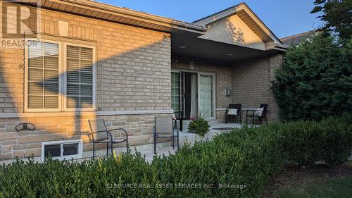 5911 Ballantrae Crescent, Windsor, ON - Outdoor With Exterior