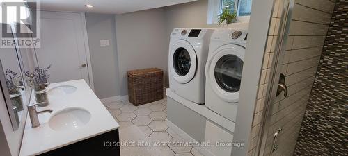 2 Miriam Avenue, Ottawa (Nepean), ON - Indoor Photo Showing Laundry Room