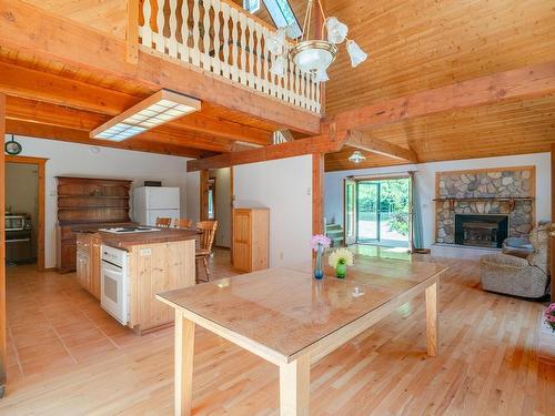 6640 Mclean Rd, Lake Cowichan, BC 