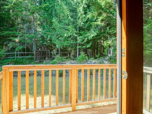 6640 Mclean Rd, Lake Cowichan, BC 