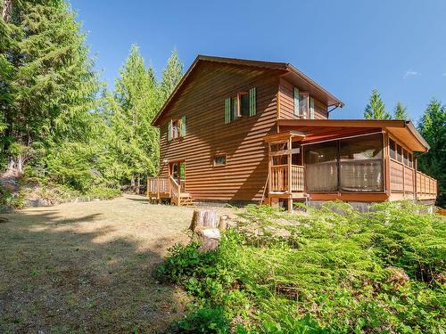 6640 Mclean Rd, Lake Cowichan, BC 