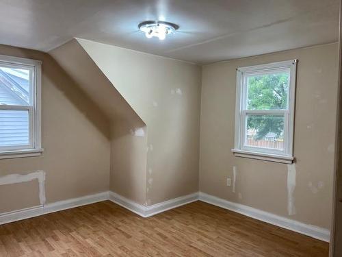 6648 Dunn Street, Niagara Falls, ON - Indoor Photo Showing Other Room