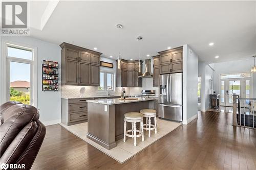 132 Cherrywood Parkway, Napanee, ON - Indoor Photo Showing Kitchen With Stainless Steel Kitchen With Upgraded Kitchen