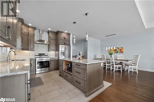 132 Cherrywood Parkway, Napanee, ON - Indoor Photo Showing Kitchen With Stainless Steel Kitchen With Upgraded Kitchen