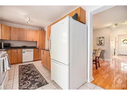 415 Kintyre Private, Ottawa, ON 