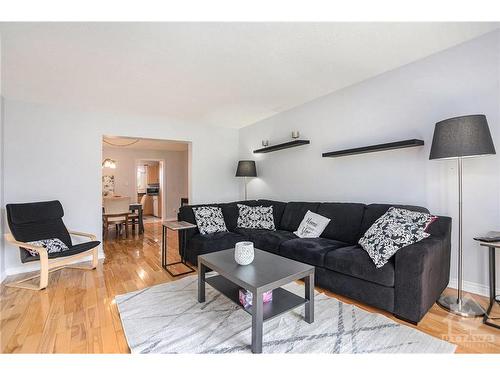 415 Kintyre Private, Ottawa, ON 