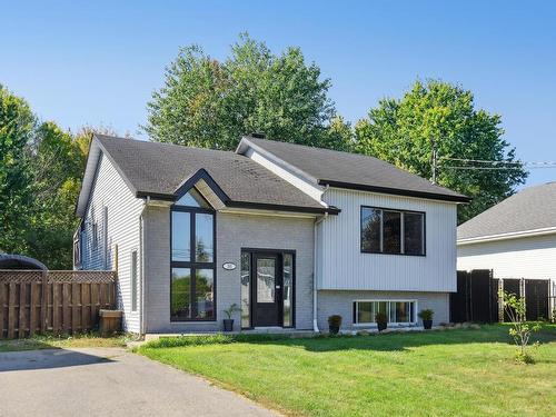 Frontage - 395 60E Avenue, Pointe-Calumet, QC - Outdoor With Facade