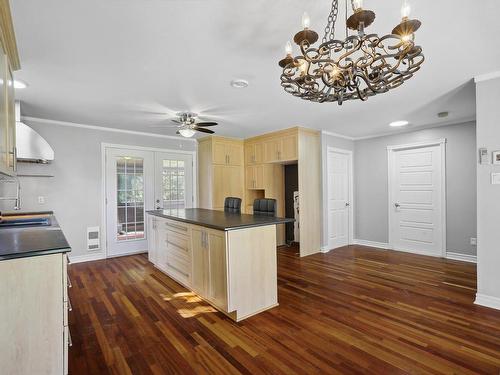 Cuisine - 395 60E Avenue, Pointe-Calumet, QC - Indoor Photo Showing Kitchen