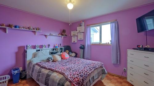 1108 Menu Road, West Kelowna, BC - Indoor Photo Showing Bedroom