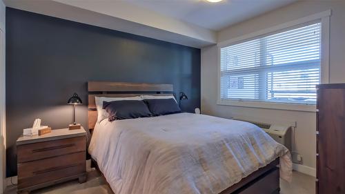 111-700 Martin Avenue, Kelowna, BC - Indoor Photo Showing Bedroom