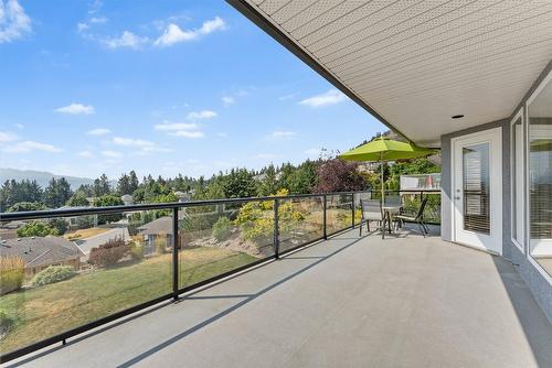 2243 Shannon Hills Place, West Kelowna, BC - Outdoor With Exterior