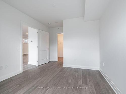 202-285 Avenue Rd, Toronto, ON - Indoor Photo Showing Other Room