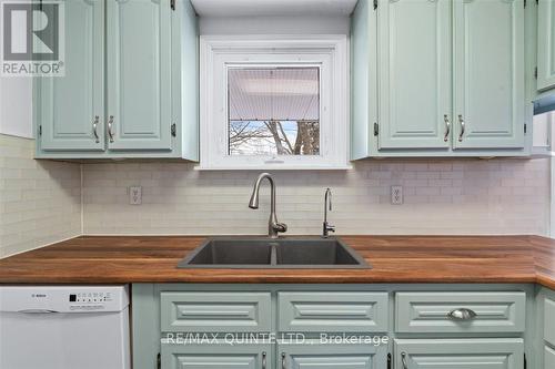 584 Highway 33 W, Quinte West, ON - Indoor Photo Showing Kitchen With Double Sink