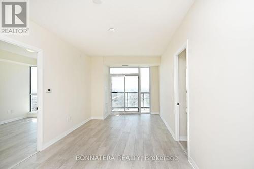 2915 - 35 Watergarden Drive, Mississauga (Hurontario), ON - Indoor Photo Showing Other Room